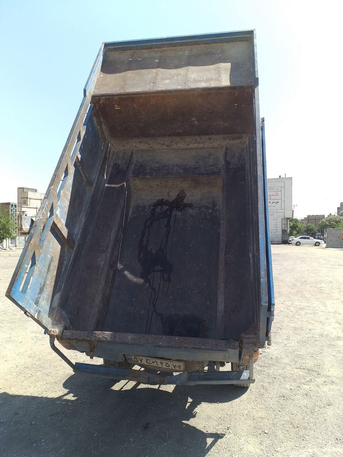 حمل خاک ونخاله و مصالح ساختمانی با نیسان کمپرسی|خدمات حمل و نقل|مشهد, امام خمینی|دیوار