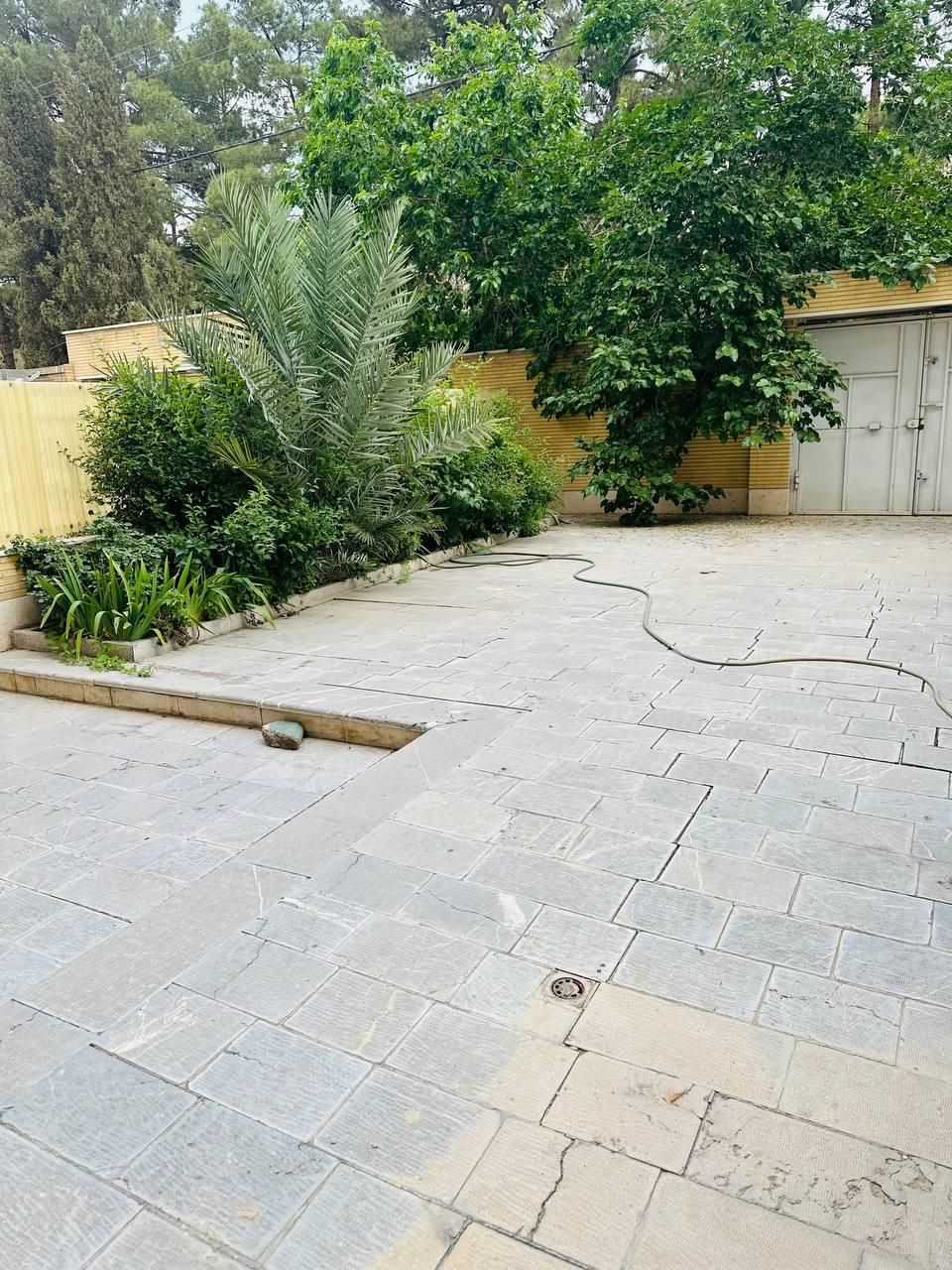 95مترحیاط اختصاصی/جابر رستم شیرازی/2خواب/درب حیاط|فروش آپارتمان|اصفهان, طامه|دیوار