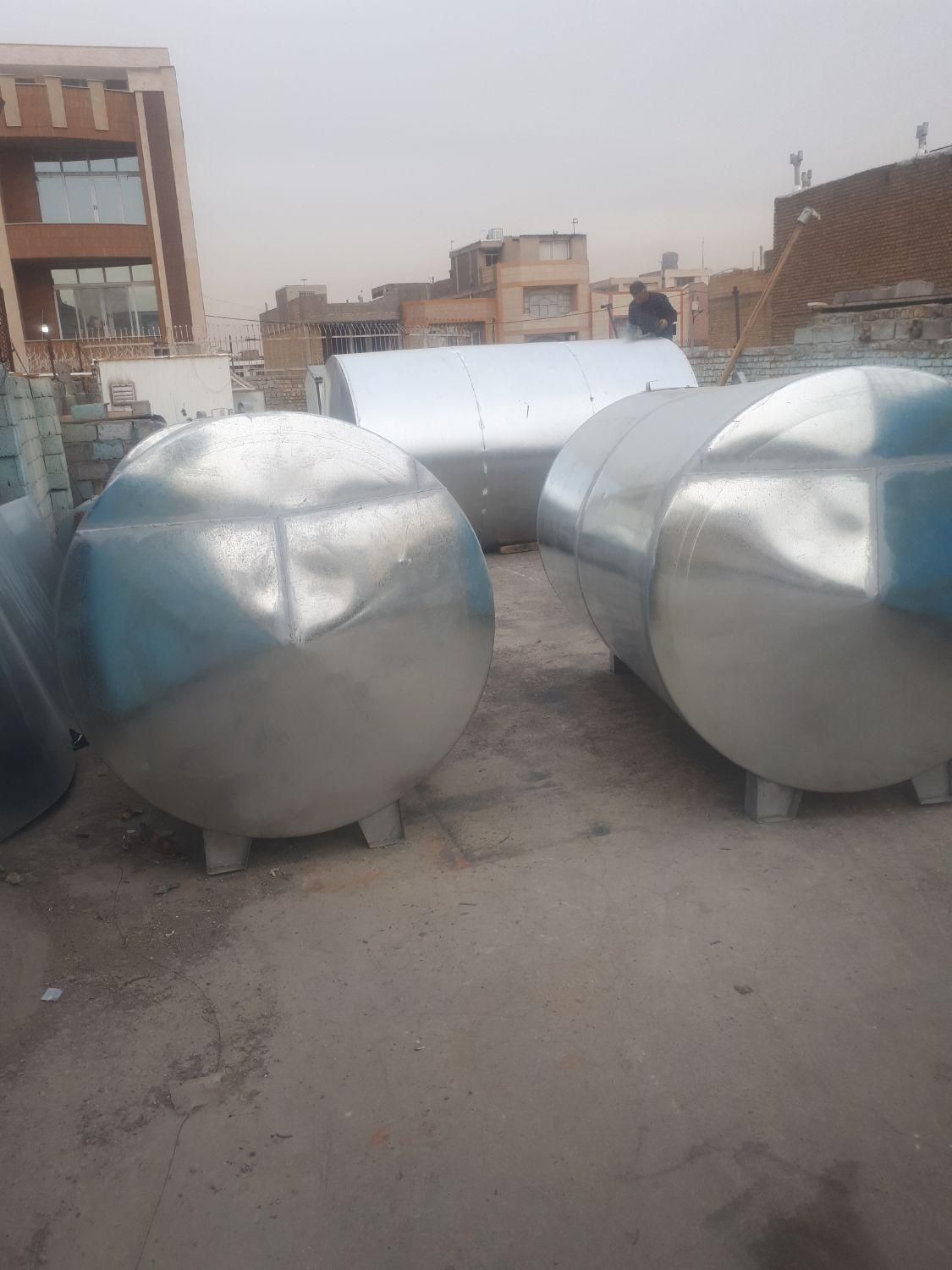 تانکر ۲هزار لیتری تانک ۳ هزار لیتری گالوانیزه|مصالح و تجهیزات ساختمان|اصفهان, جلالیه|دیوار