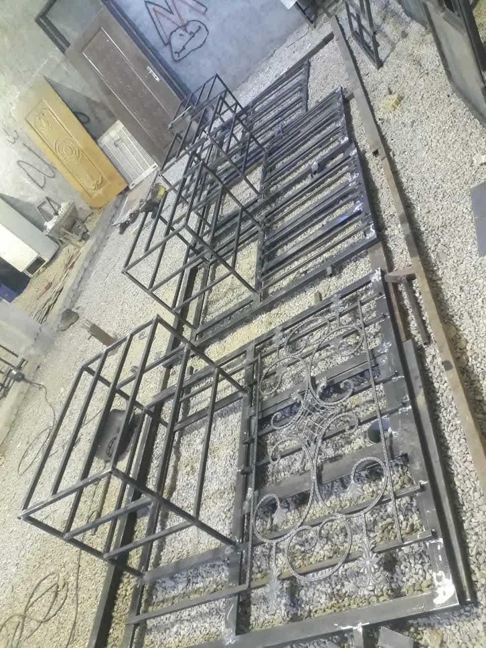 درب هال پنجره طرح فرفوژه کدL|مصالح و تجهیزات ساختمان|اهواز, زرگان|دیوار