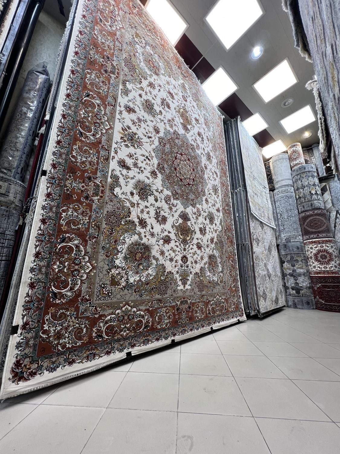 فرش نادر ۱۲ متر خطیبی قالی تارا تبریز (در ۱۱۹مدل|فرش|تبریز, |دیوار