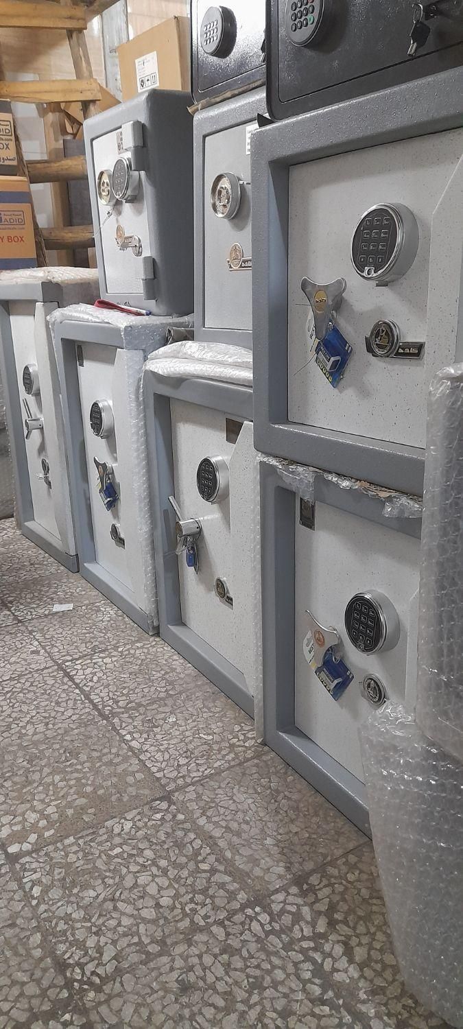 گاوصندوق ۶۲۰ سدید ۷۲۰ کاوه ۸۲۰ 920 گاو صندوق ۱۰۲۰|دفتر کار|تهران, گلستان (شهرک راه آهن)|دیوار