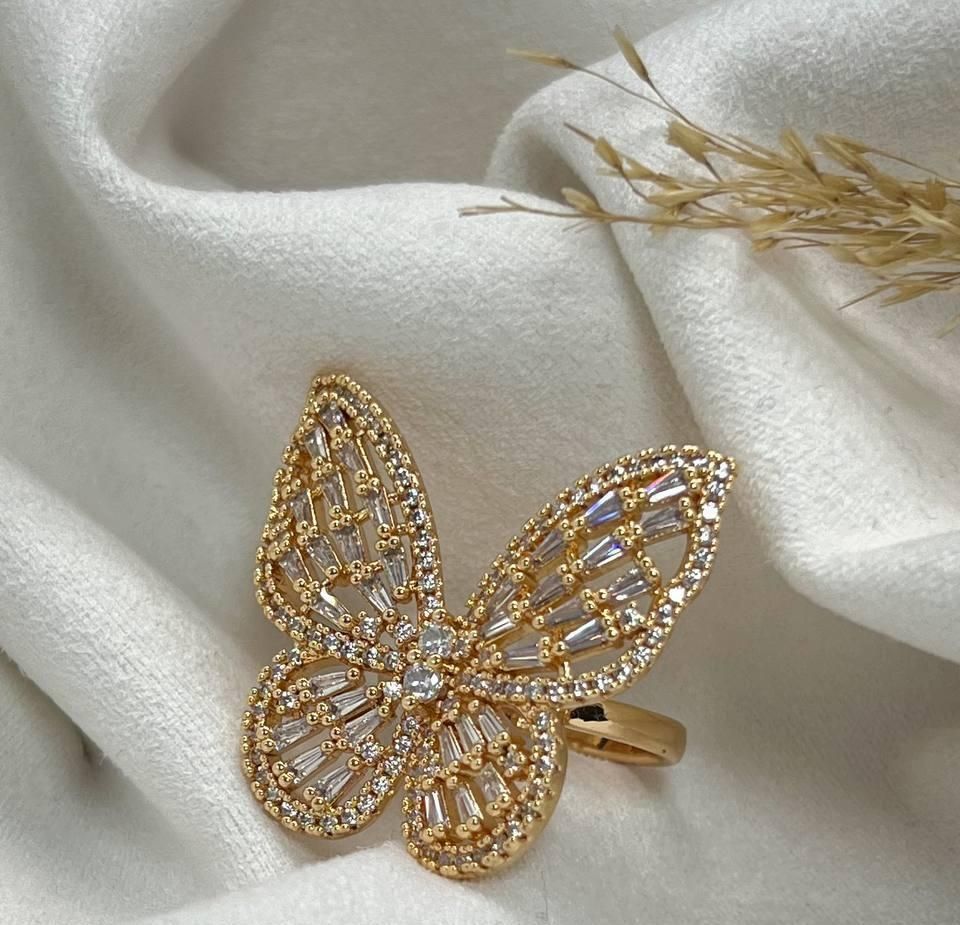 (فروشگاه بدلیجات آمیتیس)انگشتر پروانه مارک ژوپینگ|بدلیجات|تبریز, |دیوار