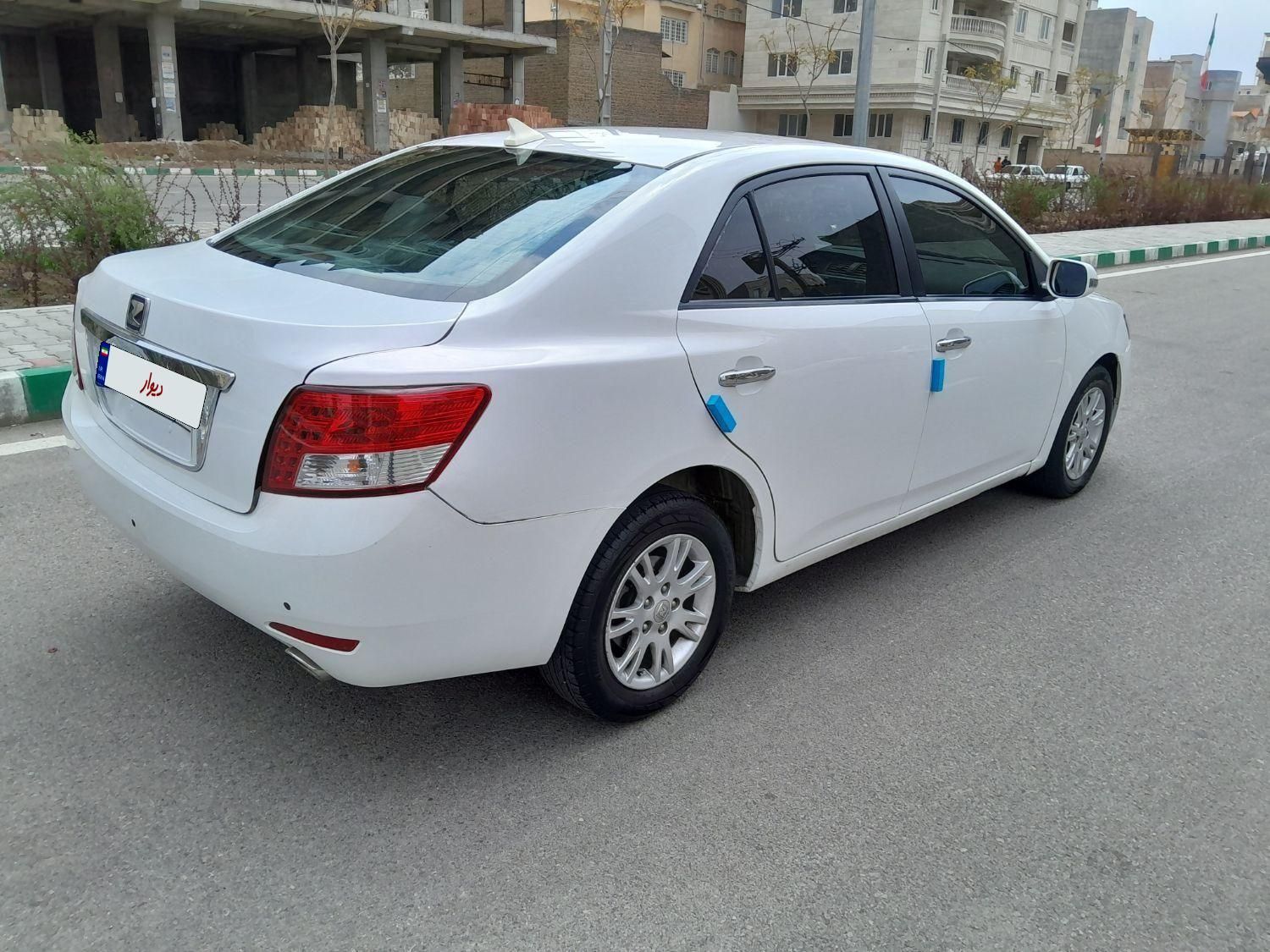 آریو اتوماتیک 1600cc، مدل ۱۳۹۵|خودرو سواری و وانت|ارومیه, |دیوار