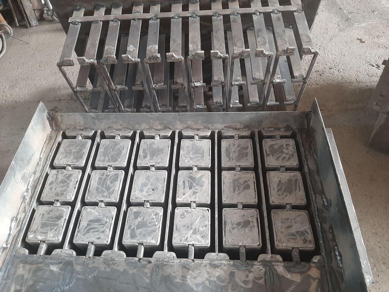 تعمیر قالب بلوک زنی تعمیر دستگاه بلوک زنی|ماشین‌آلات صنعتی|اصفهان, بهارستان|دیوار