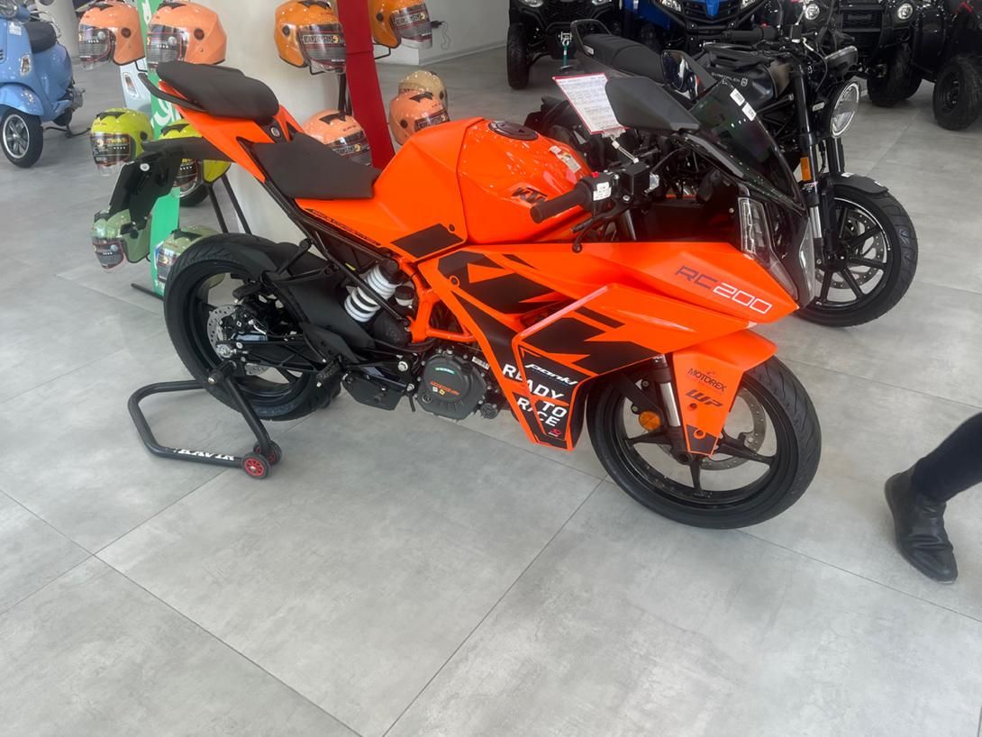 Ktm 2023 نیوفیس|موتورسیکلت|اصفهان, کوی امیریه|دیوار