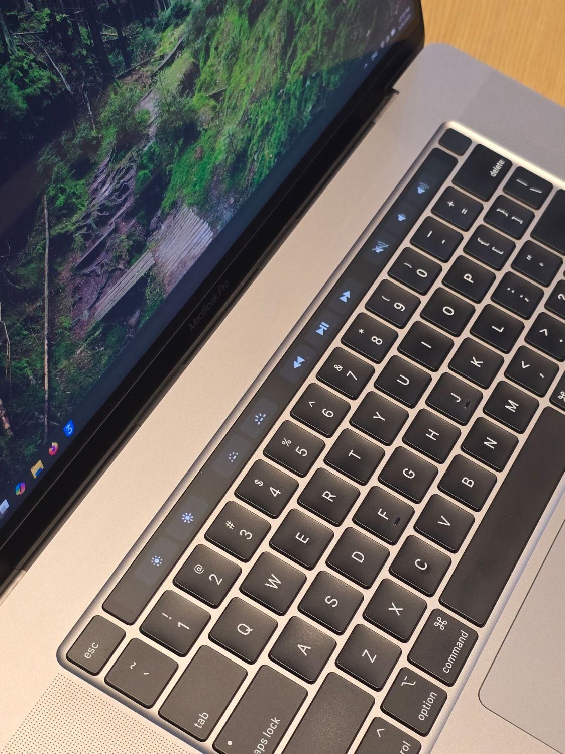 Macbook Pro 2019 16inch مک بوک پرو ۲۰۱۹ اینتل i9|رایانه همراه|تبریز, |دیوار