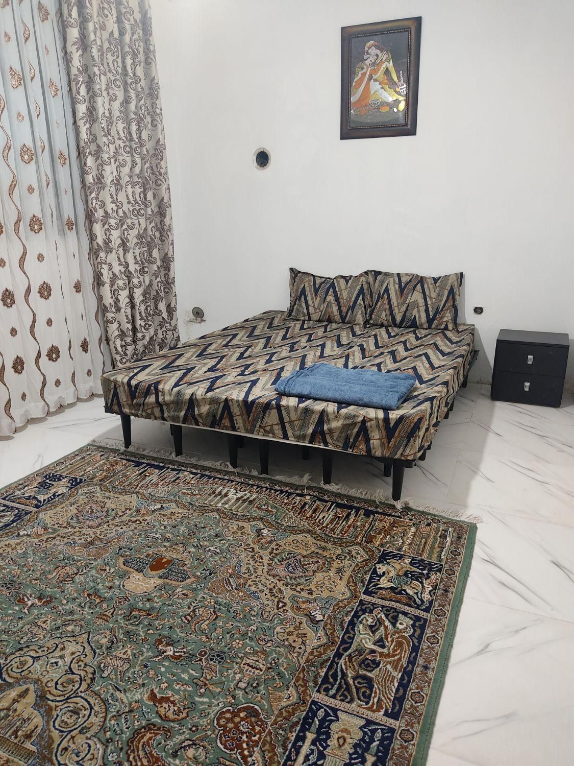 اجاره سوئیت ویلایی با پارکینگ .بدون واسطه|اجارهٔ کوتاه‌مدت آپارتمان و سوئیت|همدان, |دیوار