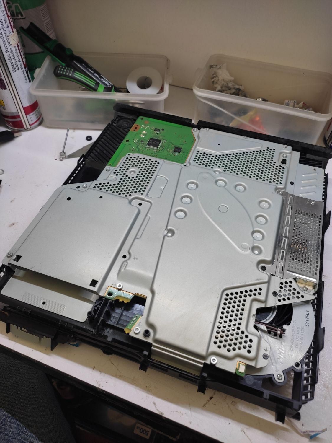 تعمیرات کنسول بازی و دسته ps4 ps5 Xbox|کنسول، بازی ویدئویی و آنلاین|قم, زاویه|دیوار