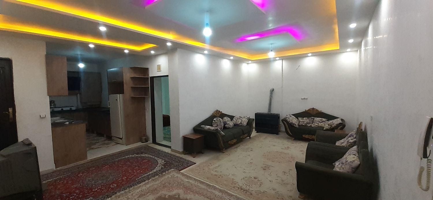 اجاره منزل دربستی روزانه|اجارهٔ کوتاه‌مدت آپارتمان و سوئیت|همدان, |دیوار