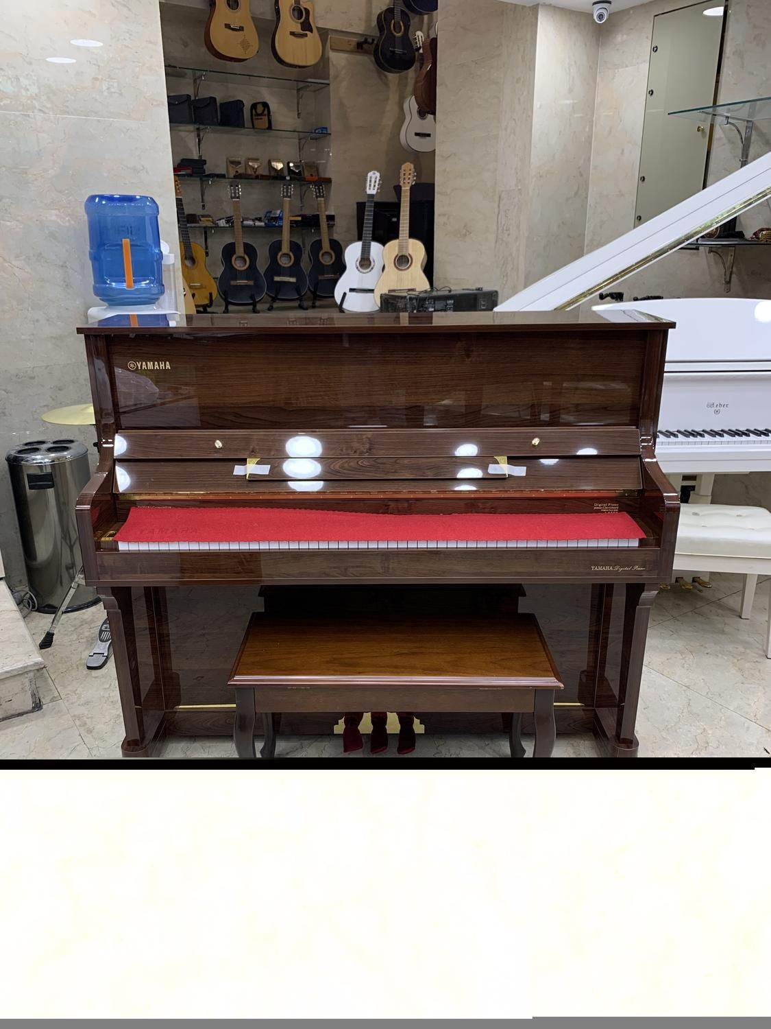 پیانو یاماها کنسولدار 3 پدال اکتیو|پیانو، کیبورد، آکاردئون|تهران, جمهوری|دیوار