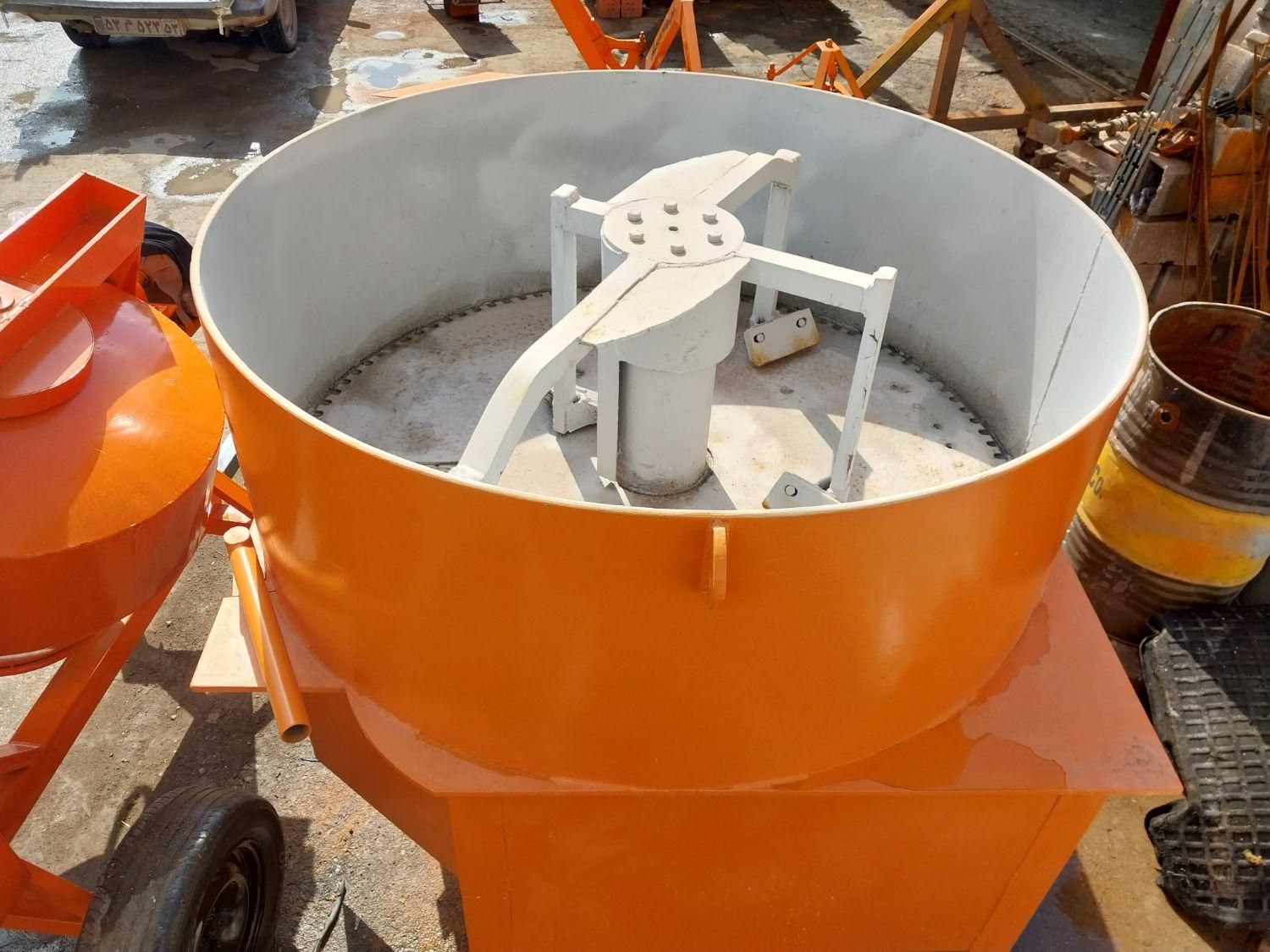 ویبره روغنی جک دار دستگاه بلوک زن|ماشینآلات صنعتی|اهواز, امانیه|دیوار