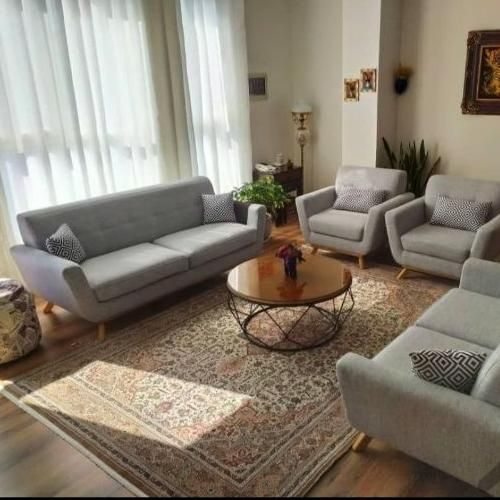 مبل راحتی ۷نفره واقعی|مبلمان خانگی و میز عسلی|رشت, گلسار|دیوار