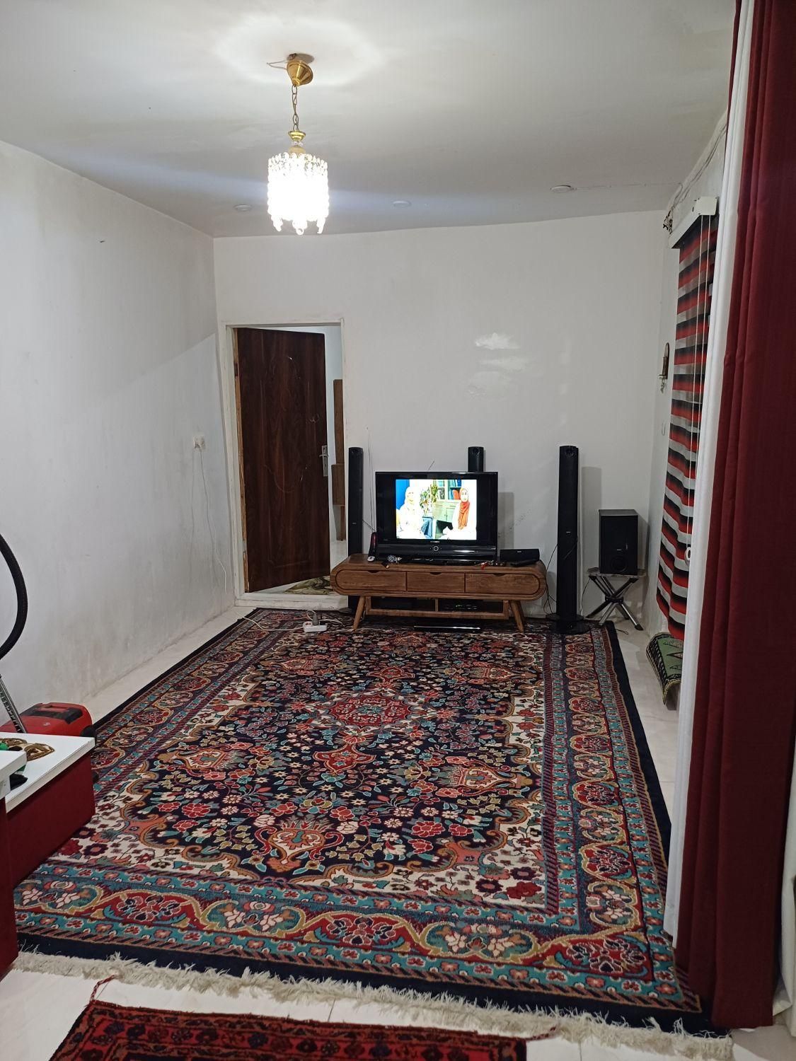 اجاره سرپوشیده استخردار|اجارهٔ کوتاهمدت آپارتمان و سوئیت|قزوین, |دیوار