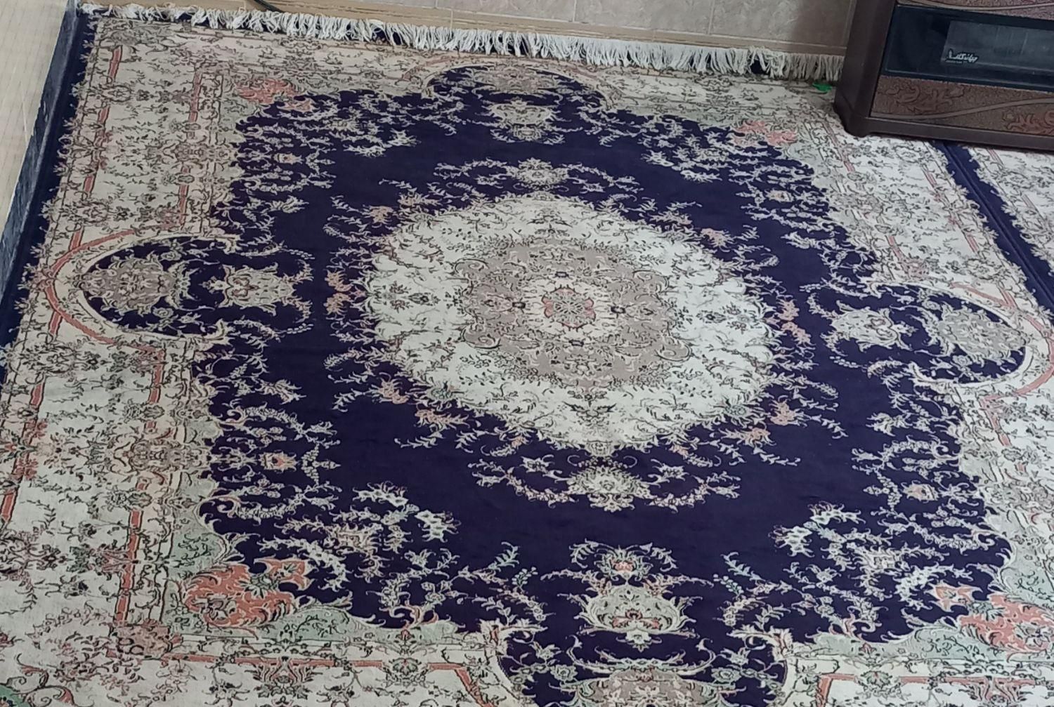 دو تخته فرش ۹ متری|فرش|قوچان, |دیوار