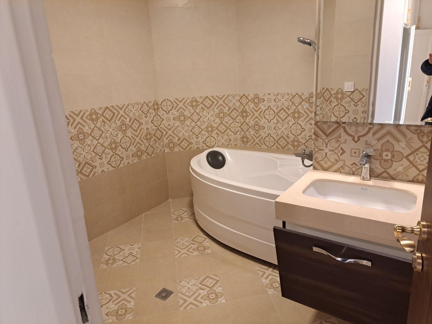 ۴۱۰ متر ۴خواب فرشته تراس بزرگ ویو ابدی