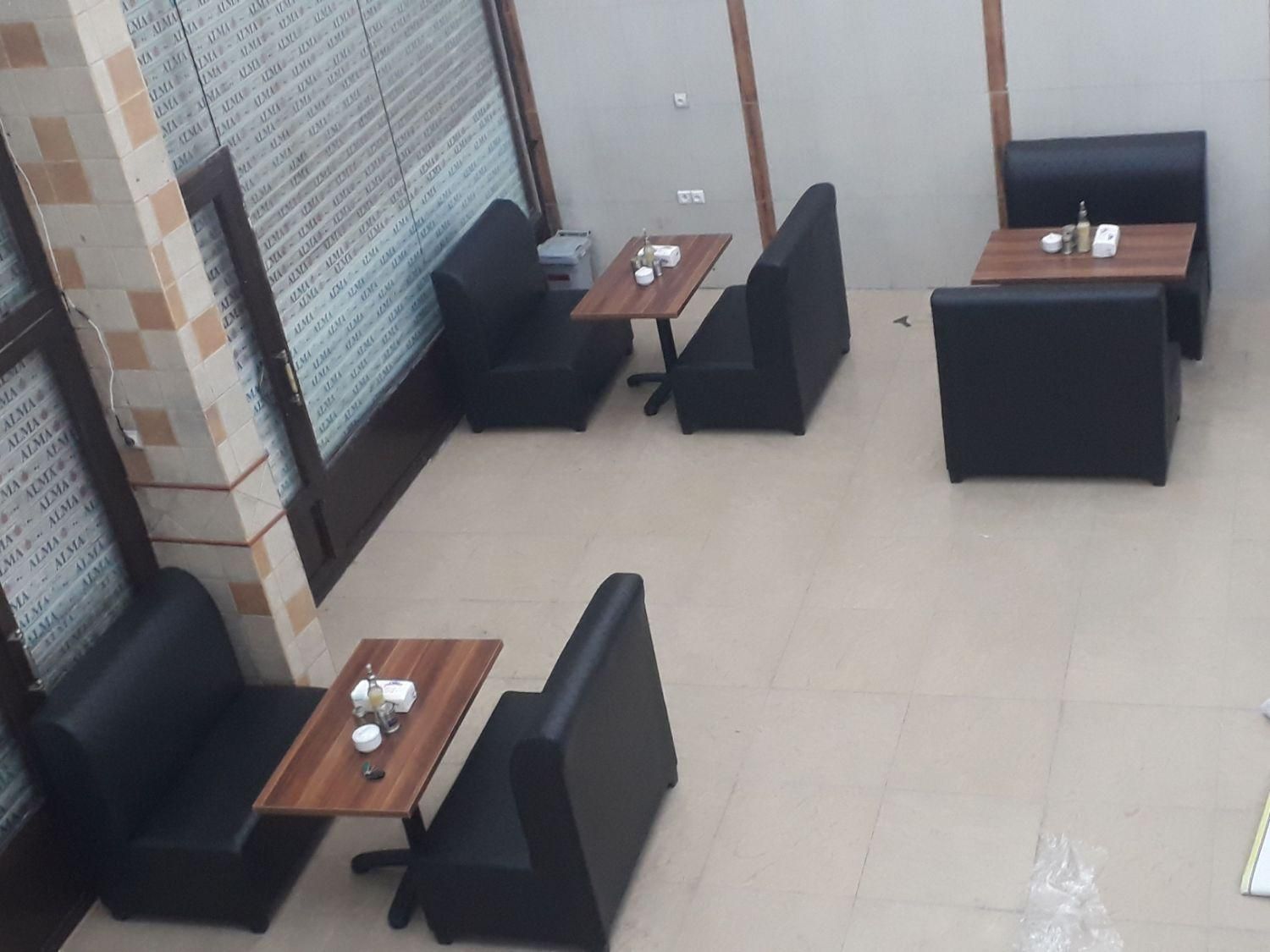 مبل و میز مدل برتویا رستورانی رستوران|کافی‌شاپ و رستوران|تهران, طرشت|دیوار