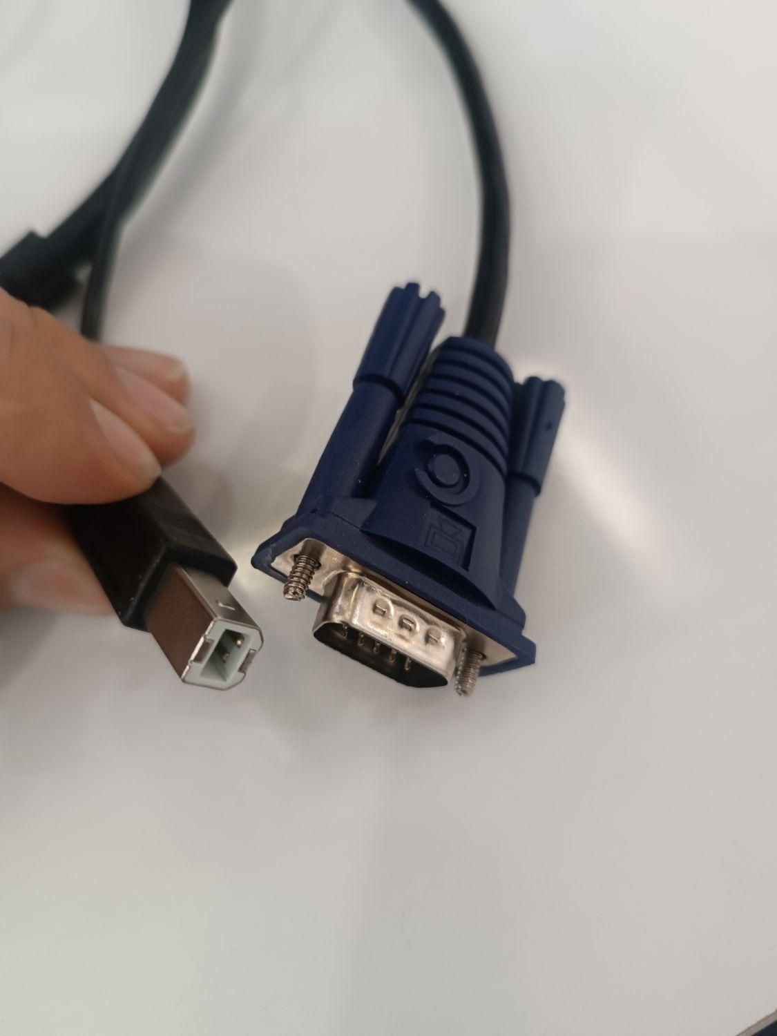 دستگاه KVM سوییچ به همراه دو کابل KVM|مودم و تجهیزات شبکه|اصفهان, خلجا|دیوار