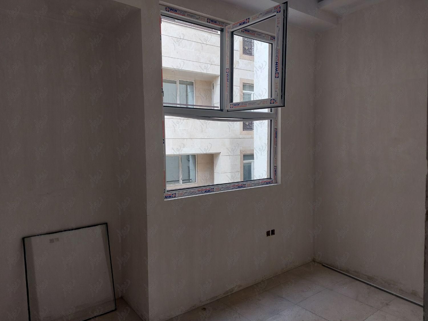 آپارتمان ۸۵ متری دو خواب تاپ لوکیشن|پیش‌فروش ملک|تهران, هروی|دیوار