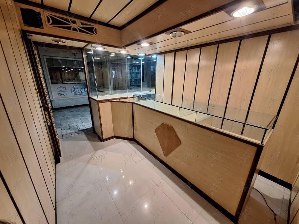 مغازه زیر هتل به متراژ ۱۳ متر با بارکن|فروش دفتر کار، دفتر اداری و مطب|مشهد, جنت|دیوار