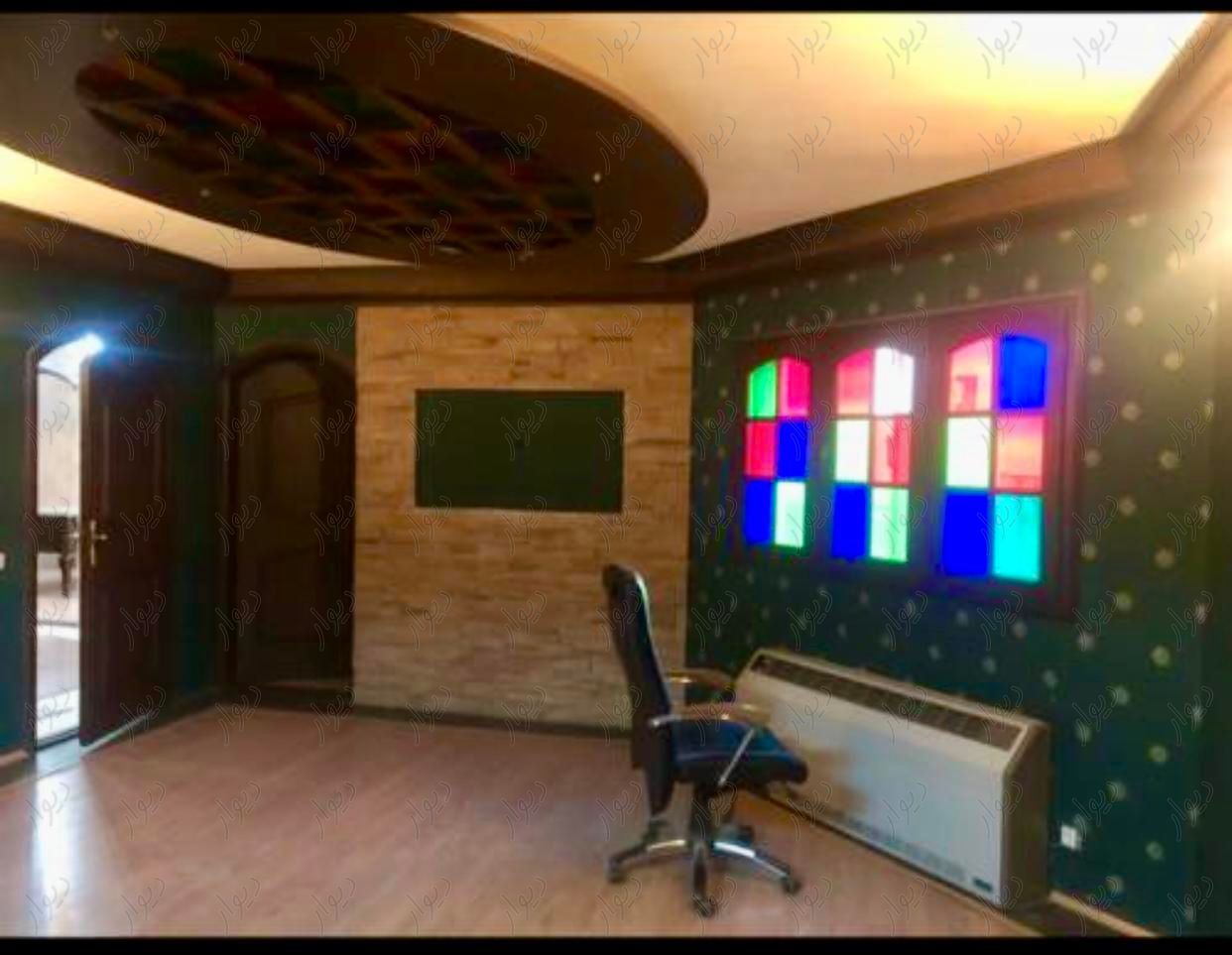 اجاره دفترکار * چهارباغ بالا|اجارهٔ دفتر کار، اتاق اداری و مطب|اصفهان, بهار آزادی|دیوار