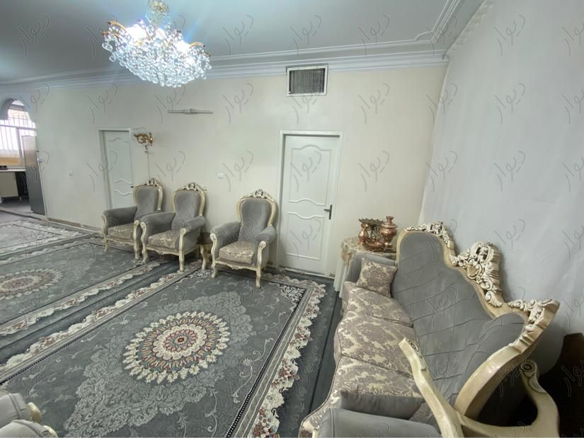 خانه کلنگی،۳ طبقه،۱۴۰ متر|فروش زمین و کلنگی|تهران, مسگرآباد|دیوار