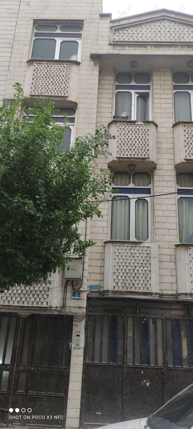 ساختمان پنج واحده|فروش زمین و کلنگی|تهران, یاخچی‌آباد|دیوار