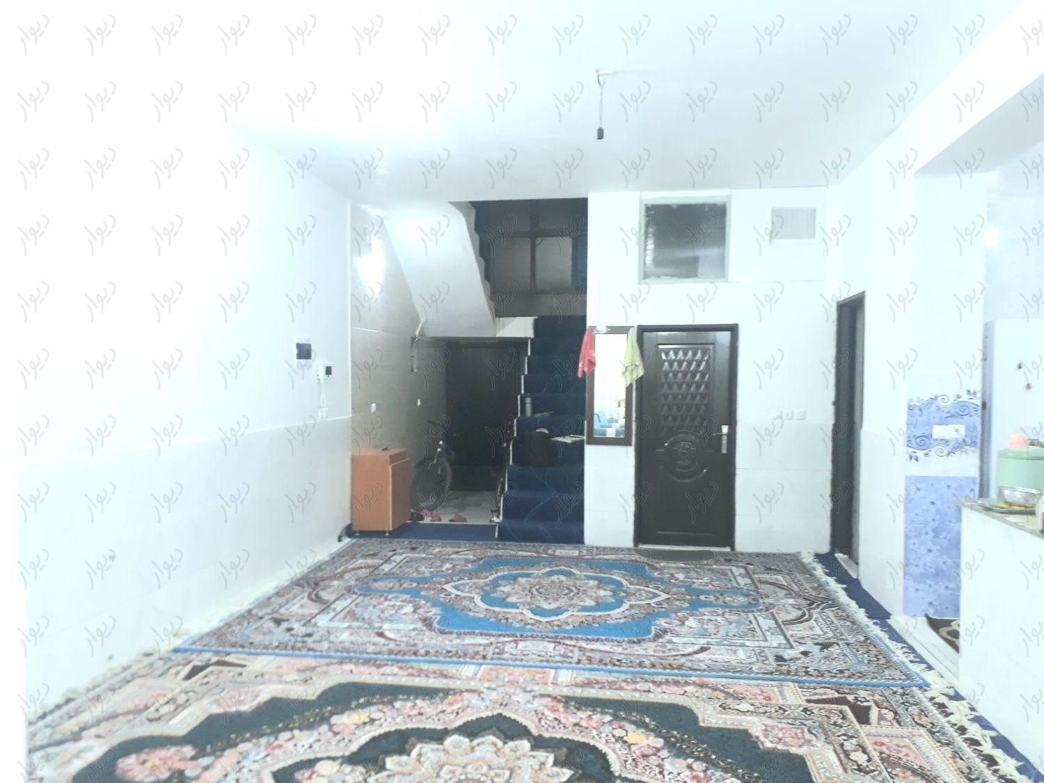 خانه ویلایی ۳۲۷ متری عاشق آباد|فروش خانه و ویلا|اصفهان, عاشق‌آباد|دیوار