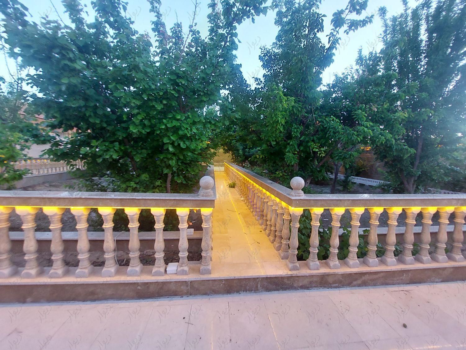 فروش باغ ۶۲۰ متری استخر سرپوشیده|فروش خانه و ویلا|اصفهان, شهرک زاینده رود|دیوار