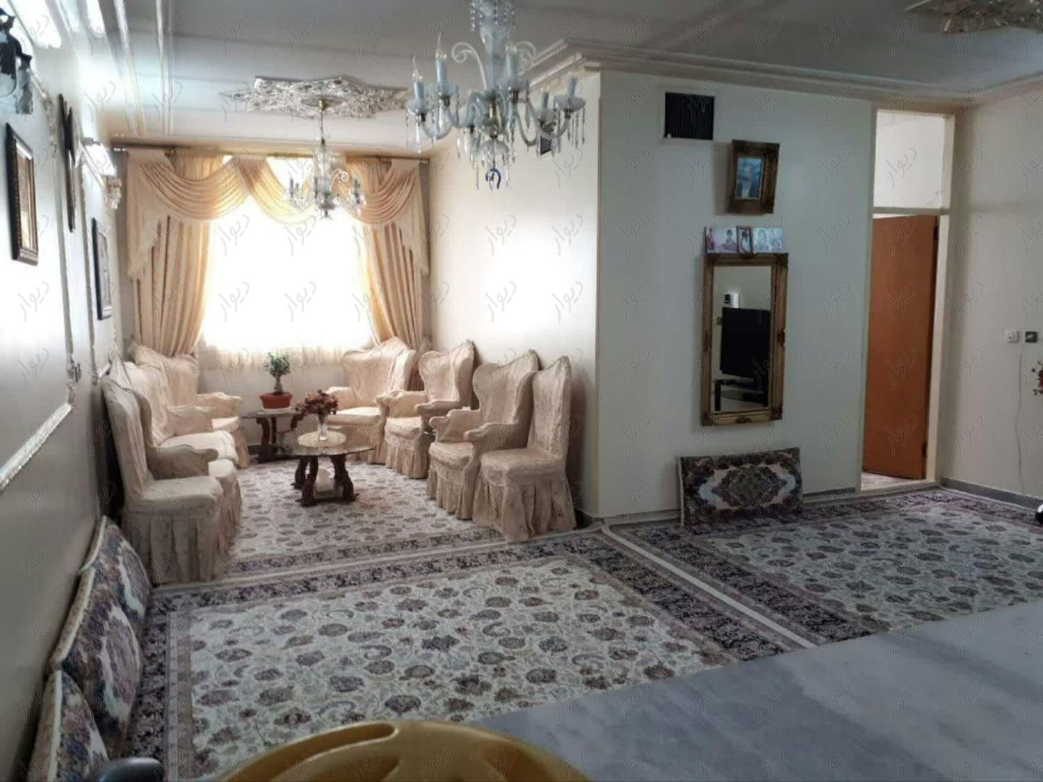 اجاره خانه ویلایی دربستی دو طبقه کامل|اجارهٔ خانه و ویلا|تهران, بهداشت|دیوار