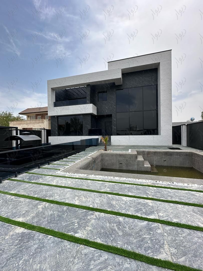 ۱۰۰۰متر عمارت مدرن تیریبلکس سهیلیه شهرک زعفرانیه|فروش خانه و ویلا|کرج, درختی|دیوار