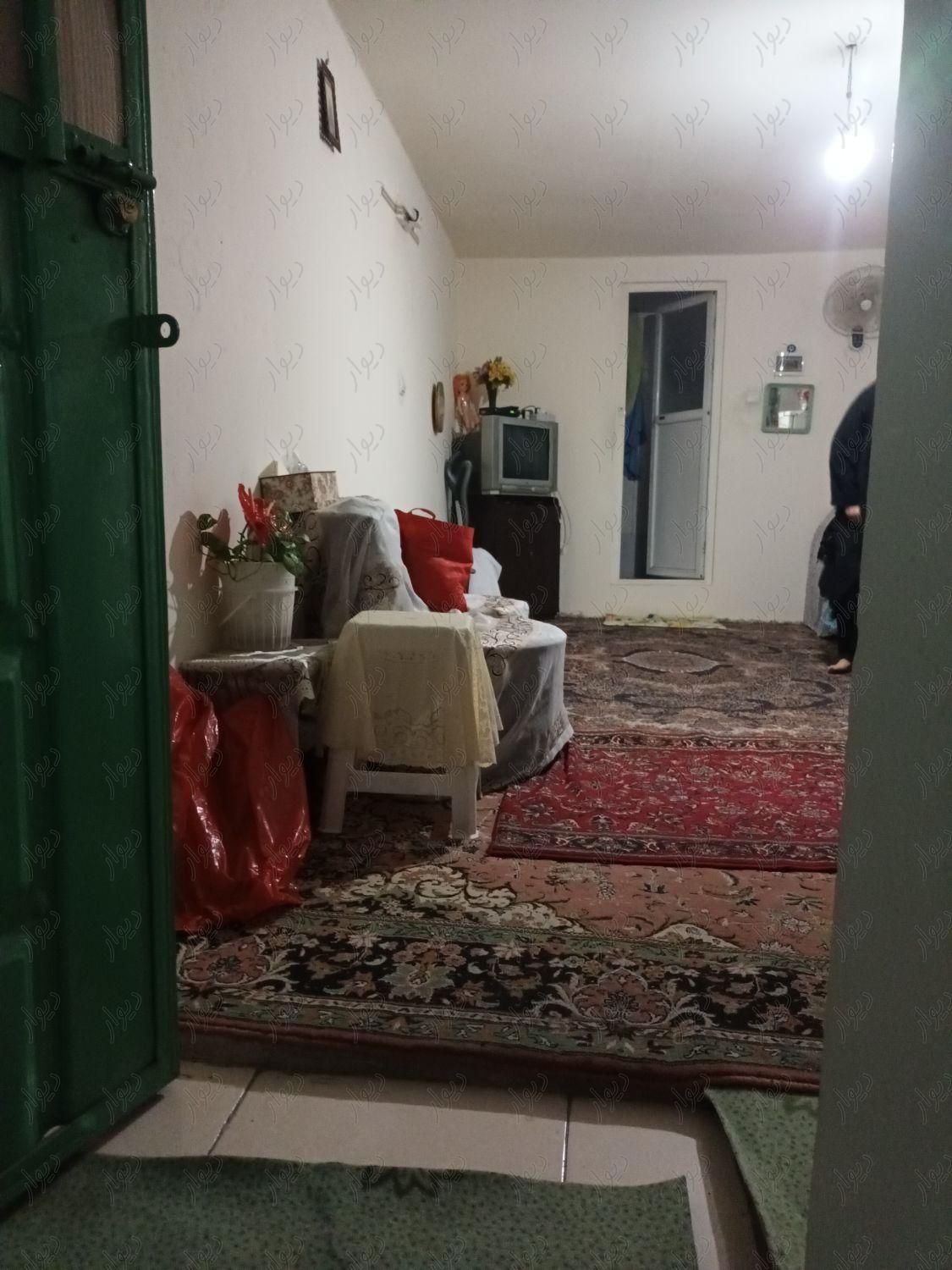 کلنگی بادوباب مغازه بر خ ش نامجو|فروش زمین و کلنگی|تهران, خواجه نصیر طوسی|دیوار