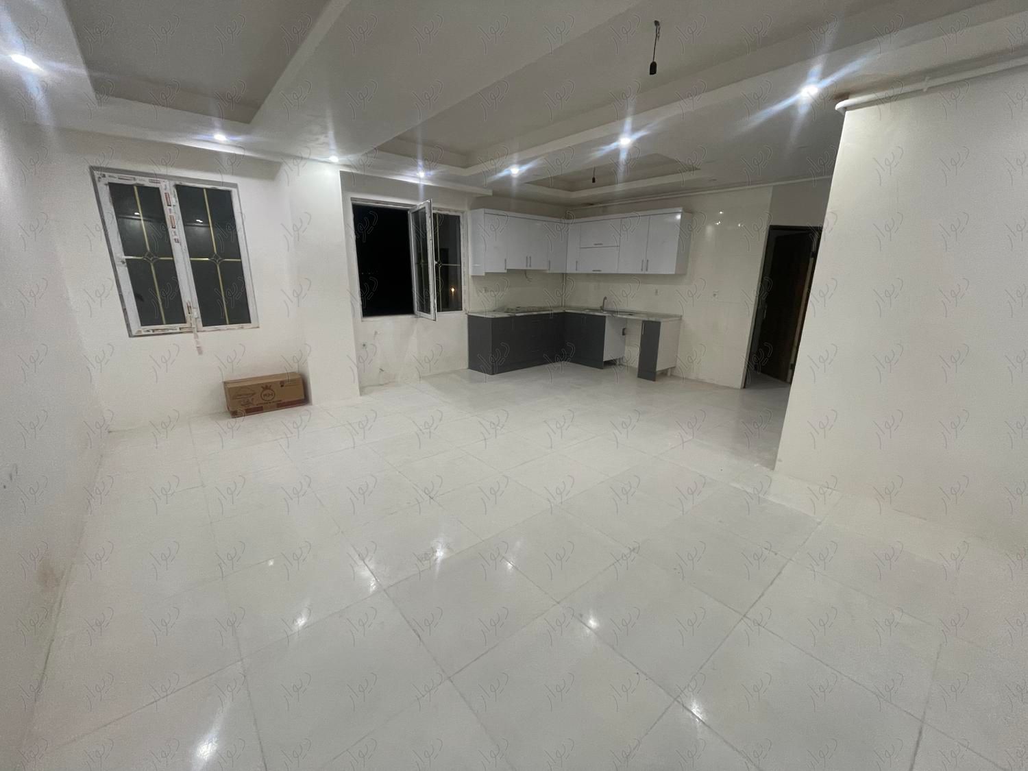 رهن کامل آپارتمان در تولمشهر|اجارهٔ آپارتمان|صومعه‌سرا, |دیوار