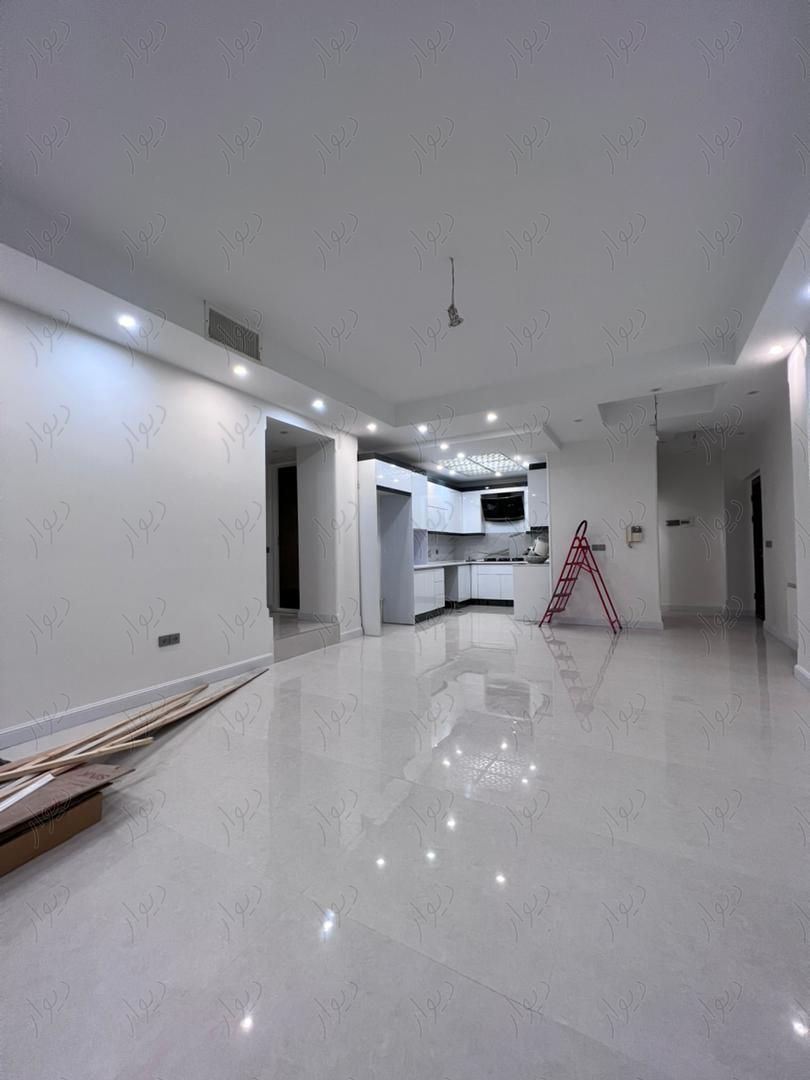 آپارتمان فول امکانات در لوکیشن|اجارهٔ آپارتمان|تهران, حسین‌آباد|دیوار