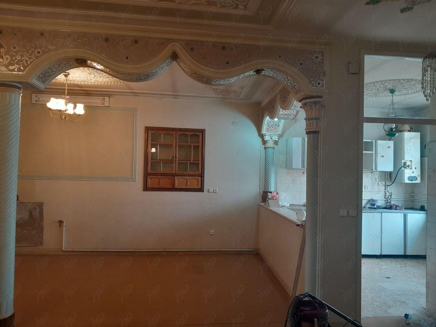 طبقه دوم منزل مسکونی دوخوابه ۱۲۰ متری|اجارهٔ آپارتمان|شیراز, بالا کفت|دیوار