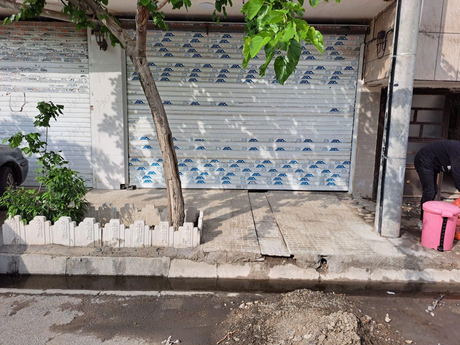 مغازه دکترحسابی ۳۴(شیرینی سرای میرداماد)|فروش مغازه و غرفه|مشهد, قاسم‌آباد (شهرک غرب)|دیوار