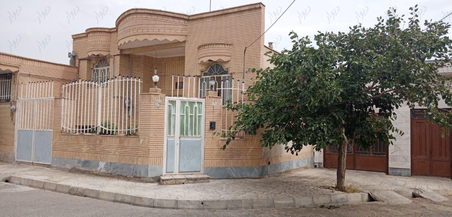 خانه ویلایی واقع در خیابان امام علی4|فروش خانه و ویلا|مشهد, کاشمر|دیوار