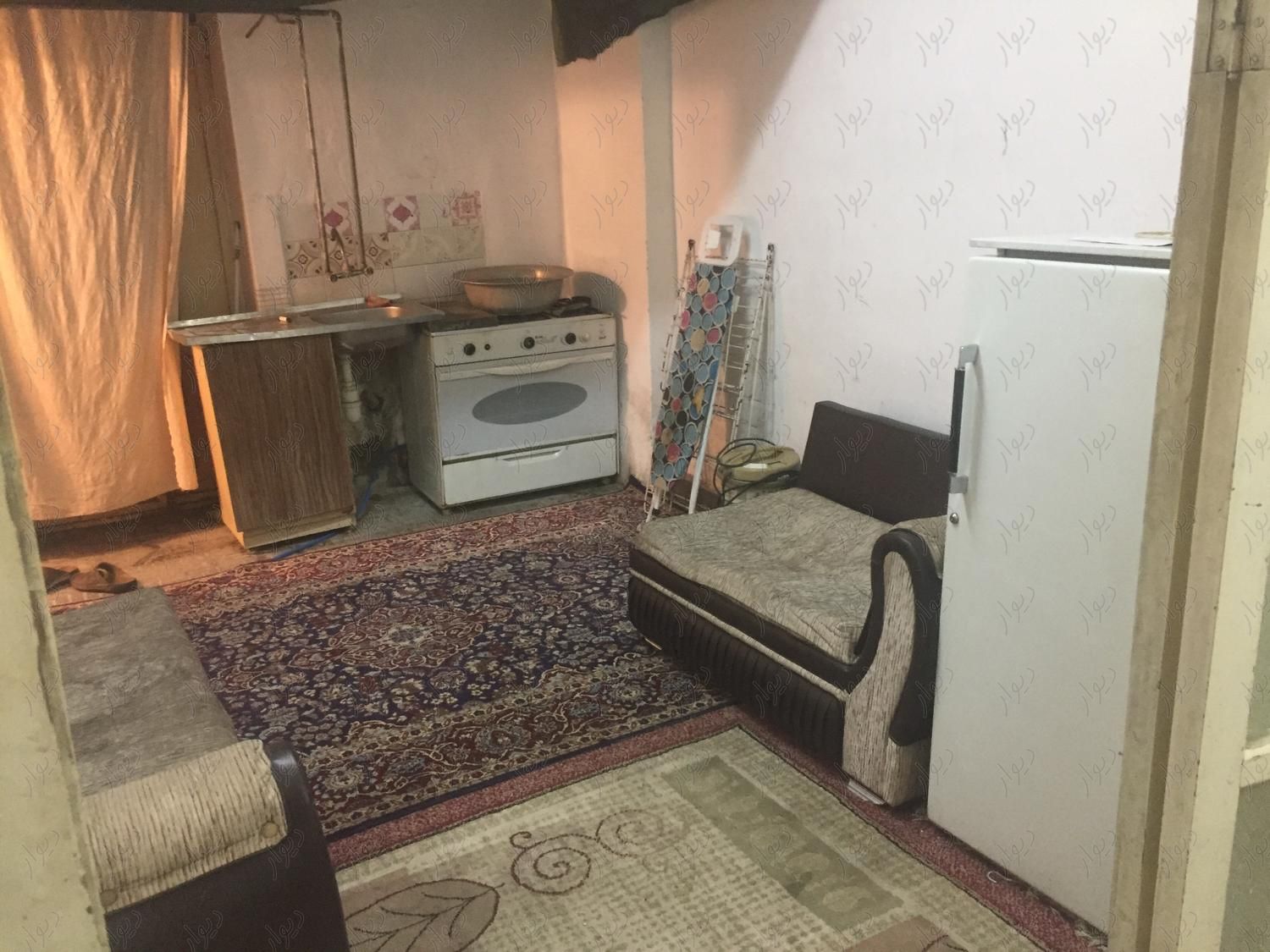 سویت ۳۳ پل|اجارهٔ کوتاه مدت آپارتمان و سوئیت|اصفهان, خلجا|دیوار