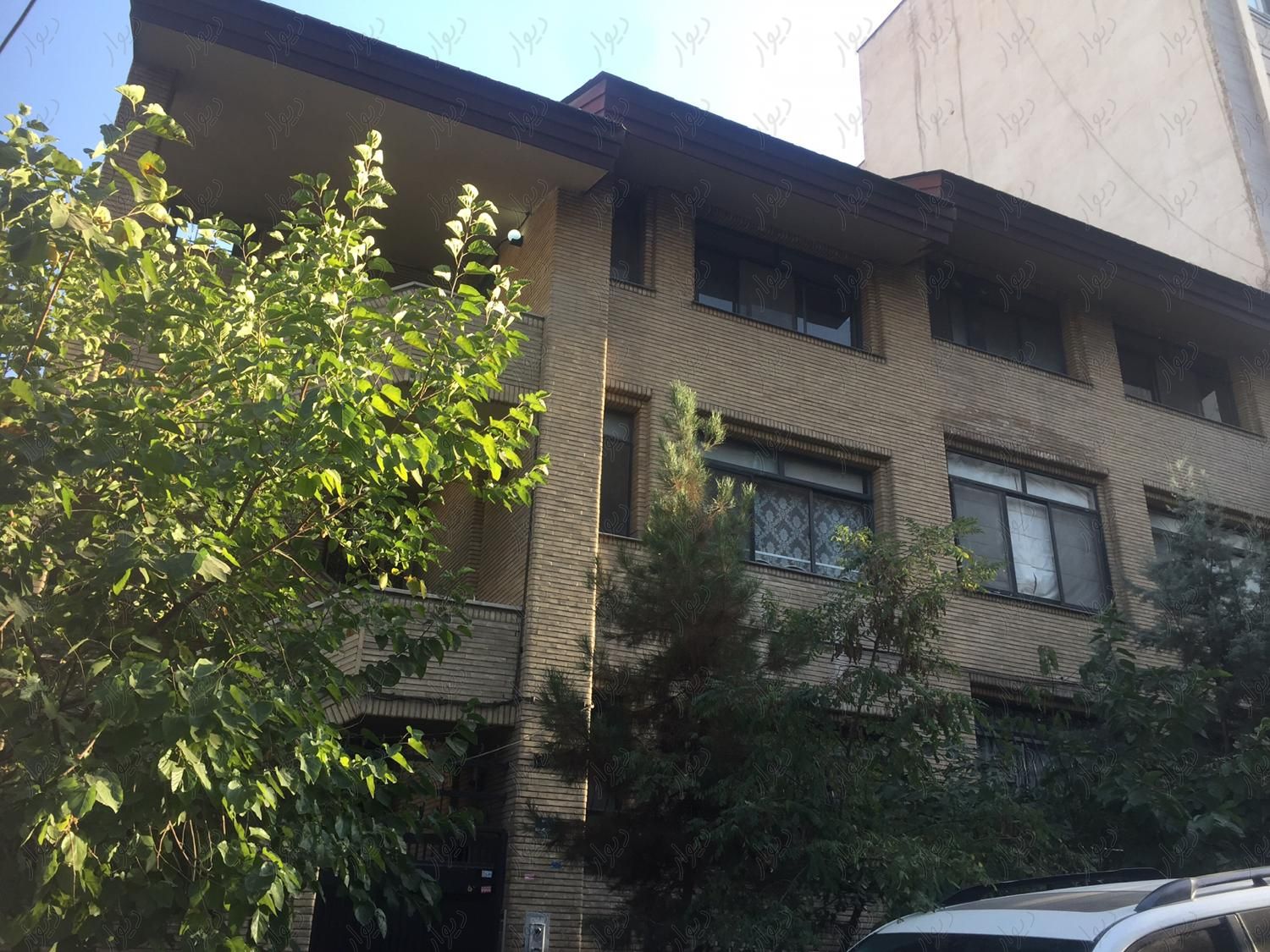 خانه کلنگی سه طبقه ۳۶۵متری قیطریه|فروش زمین و کلنگی|تهران, قیطریه|دیوار