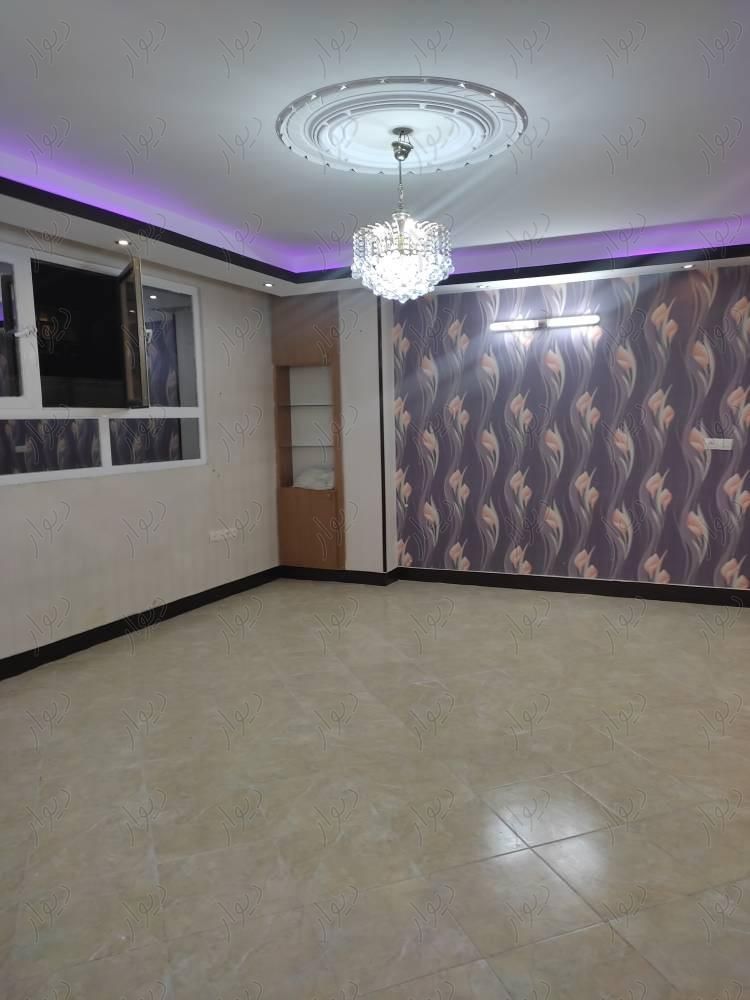 آپارتمان ۹۰متری ملکشهر انقلاب اسلامی،قابل تبدیل|اجارهٔ آپارتمان|اصفهان, ملک‌شهر|دیوار