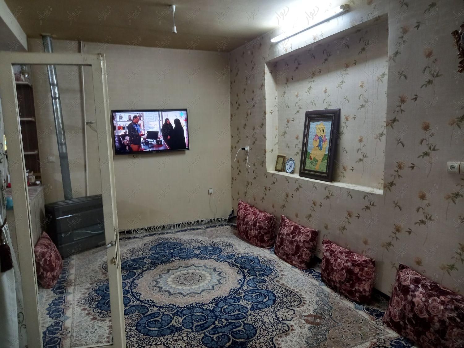 ۱۰۰مترویلایی۱طبقه بازسازی شده کامل در خ عطار|فروش خانه و ویلا|اصفهان, بیست و چهار متری|دیوار