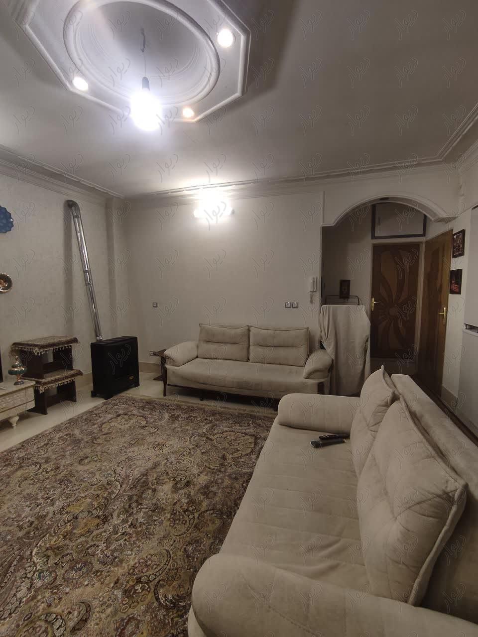 آپارتمان عروس دامادی شهرک امام خمینی|فروش آپارتمان|اصفهان, زینبیه|دیوار