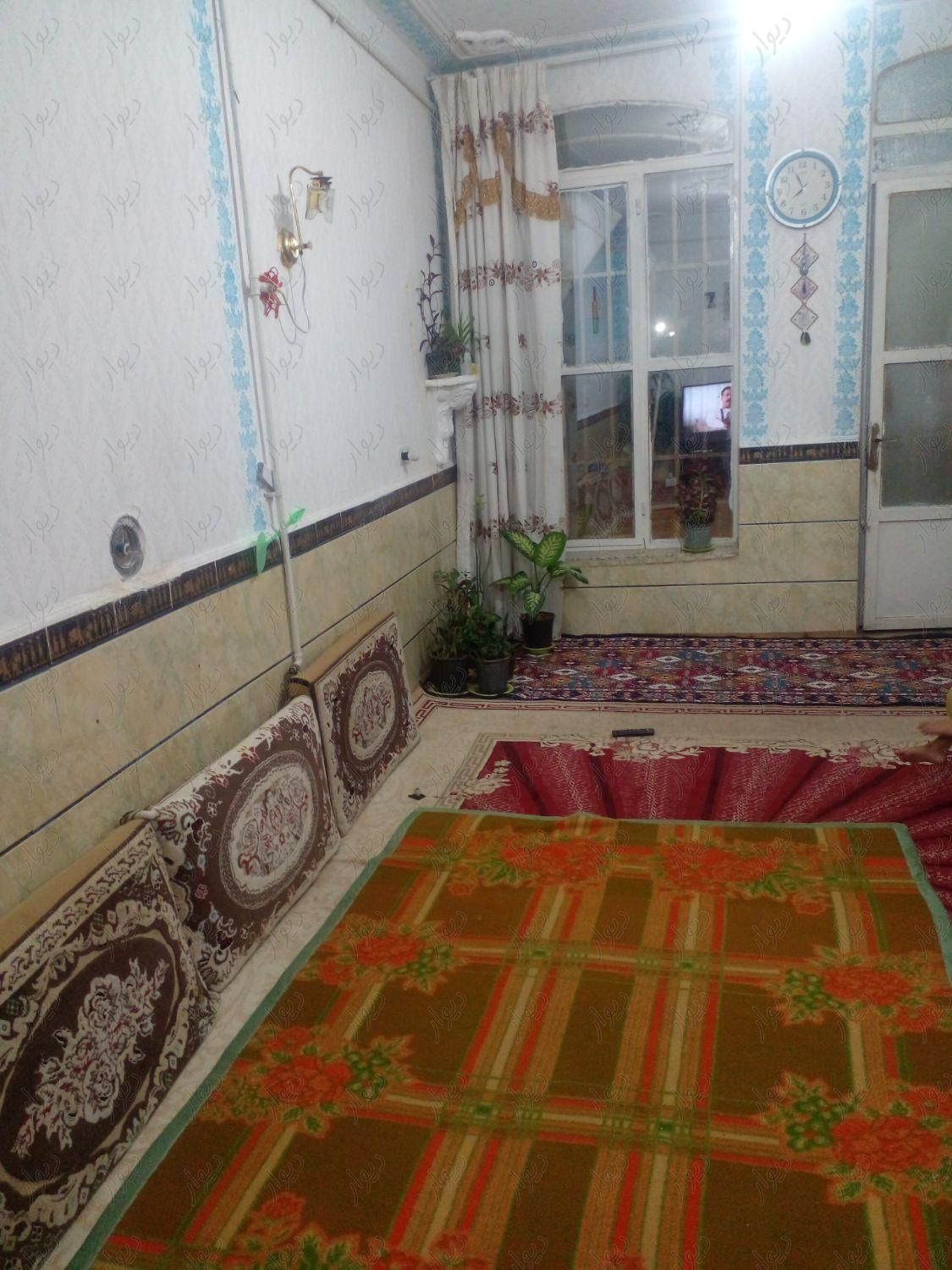 منزل ۷۰ متری دو خواب دوبلکس|فروش خانه و ویلا|شیراز, شریف‌آباد|دیوار