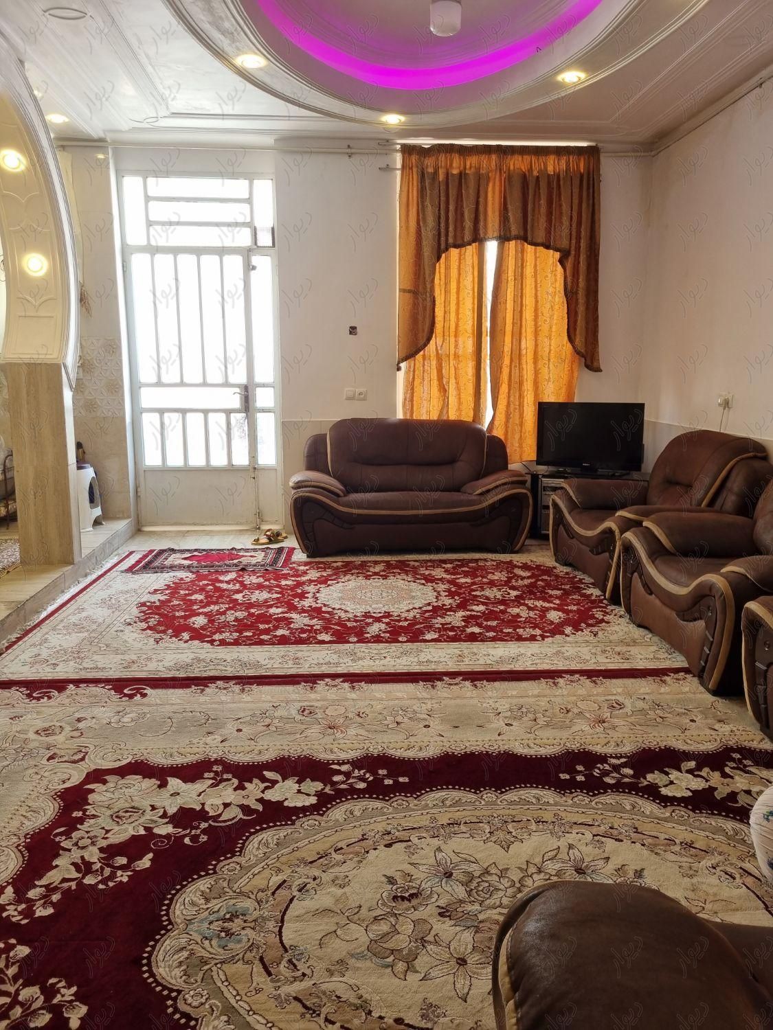 فروش منزل ویلایی 106 متری کرونی|فروش خانه و ویلا|شیراز, میانرود|دیوار