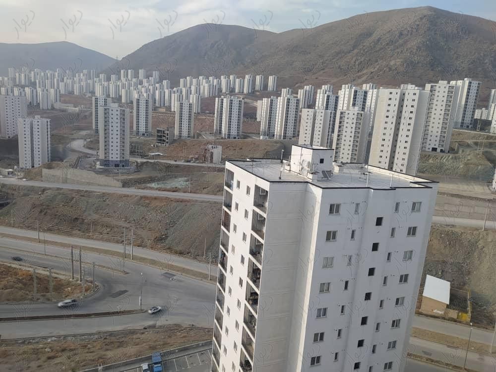 طبقه ۱۲ جنوبی فاز۱۱ پردیس ساخت کوزو ترکیه|فروش آپارتمان|کرمان, |دیوار