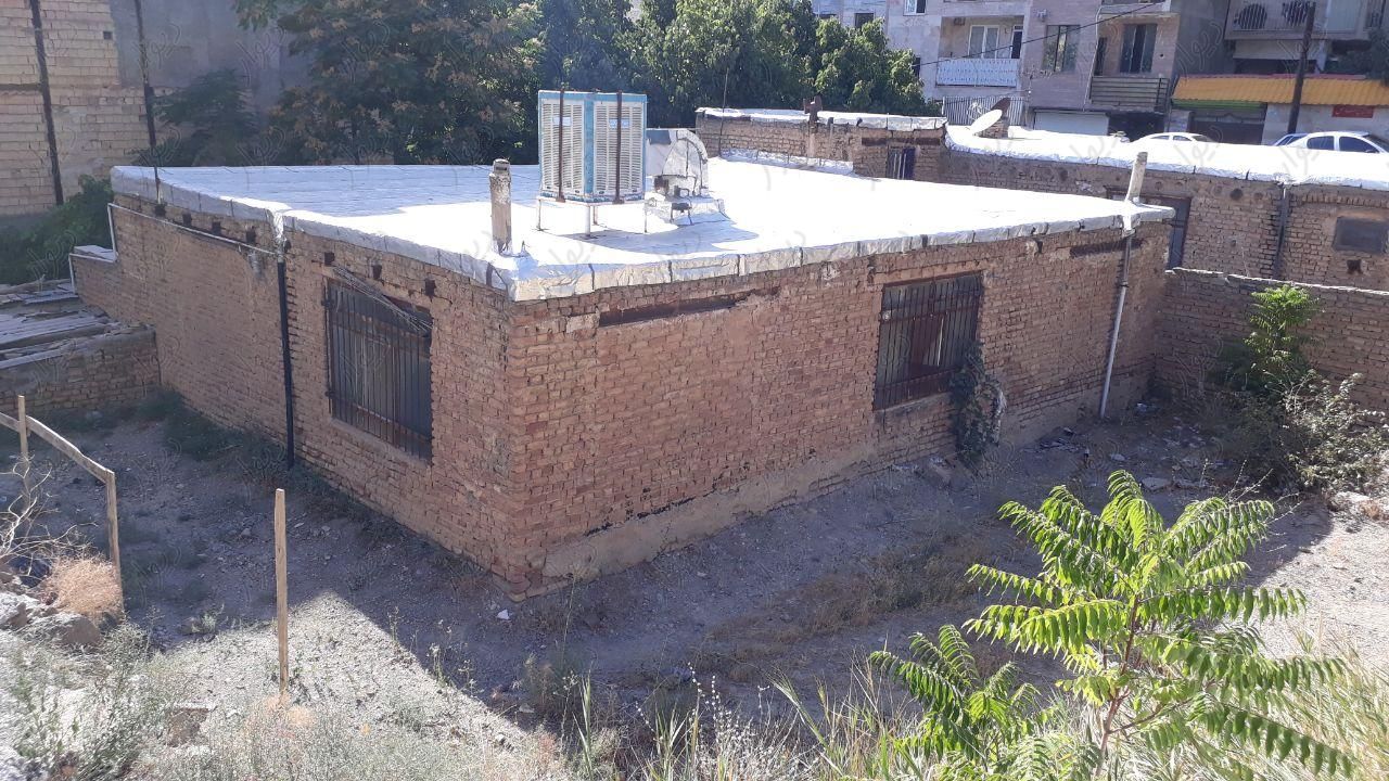 خانه کلنگی 280 متر|فروش زمین و کلنگی|کرج, محمود آباد|دیوار