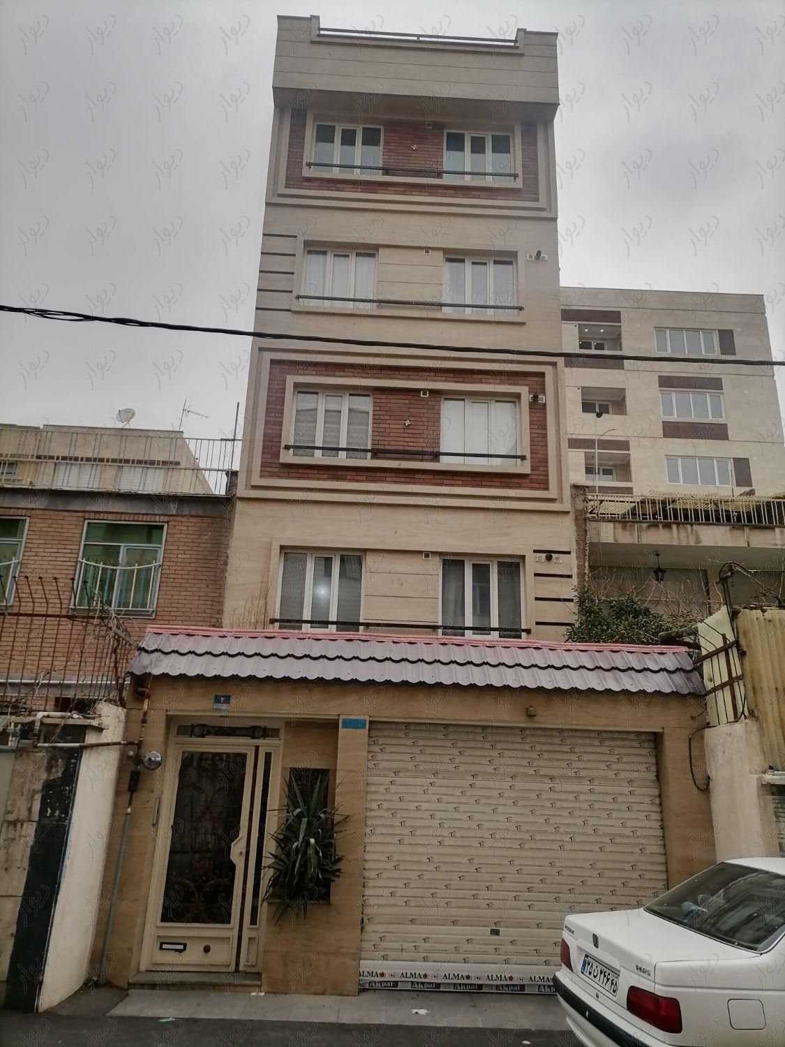 آپارتمان 64 مترپیروزی طبرسی تمیزومرتب نقدویامعاوضه|فروش آپارتمان|تهران, زاهد گیلانی|دیوار
