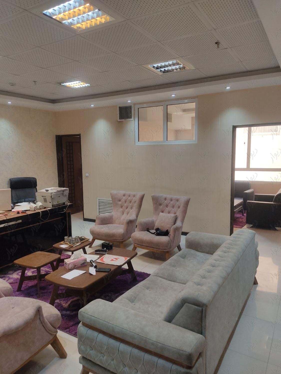 آپارتمان با موقعیت اداری 75 متری|اجارهٔ دفتر کار، اتاق اداری و مطب|مشهد, حسین‌آباد|دیوار