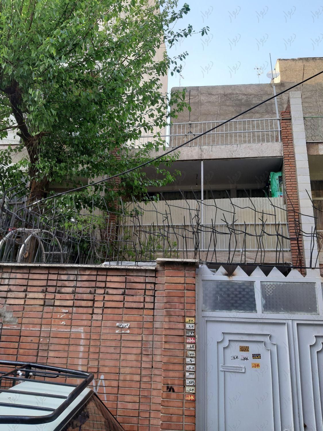 خانه کلنگی ۸۰ و۸۴ متری|فروش زمین و کلنگی|تهران, شهرک فردوس|دیوار