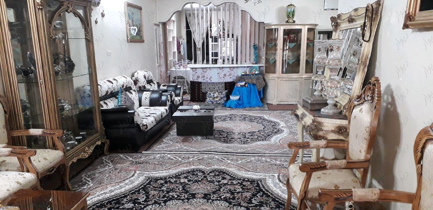 ویلایی طبقه همکف|اجارهٔ خانه و ویلا|مشهد, شهید مطهری شمالی|دیوار